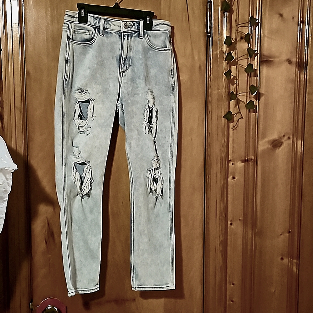 Hollister Ripped Jeans